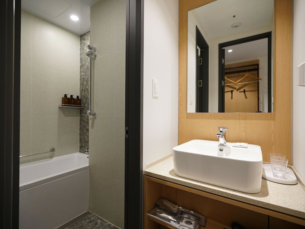 Фото Henn na Hotel Seoul Myeongdong