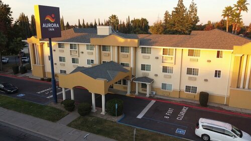 Гостиница Aurora Inn в Модесто
