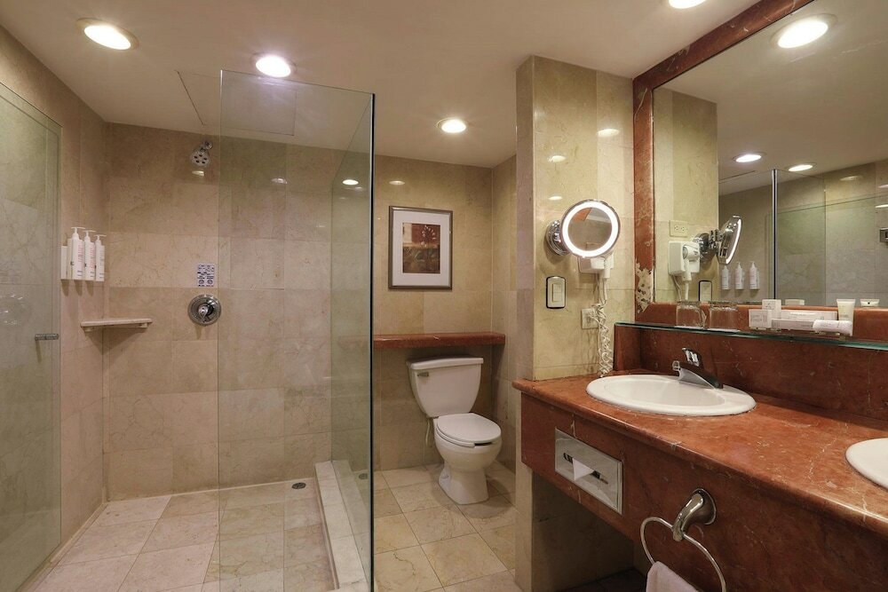 Фото Tijuana Marriott Hotel