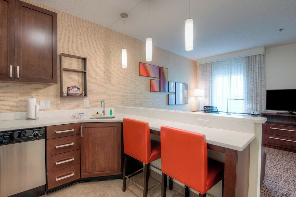 Фото Residence Inn by Marriott Charlotte Airport