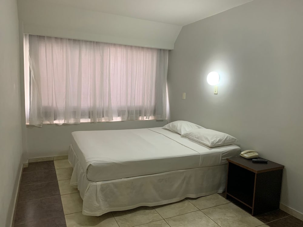Фото Hotel Doral Apucarana