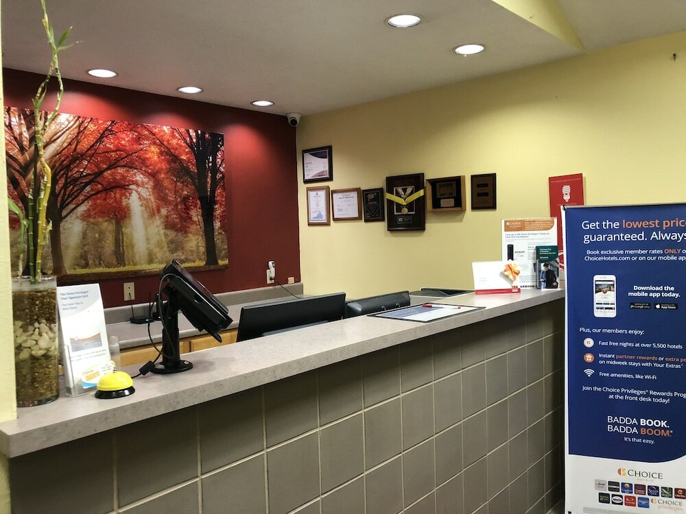 Фото Econo Lodge Marion I-81