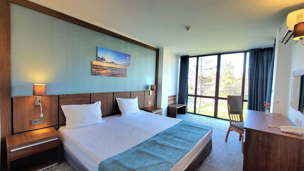 Фото Hotel Pomorie Sun