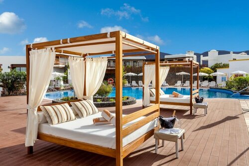 Внешний вид отеля Gran Castillo Tagoro Family & Fun Playa Blanca - All Inclusive в Яйсе, фото 4