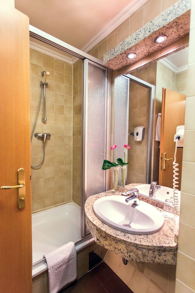 Фото Hotel Erzsébet City Center Superior