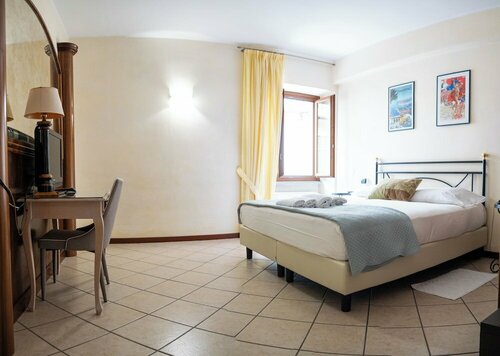 Гостиница Hotel Ligure в Кунео