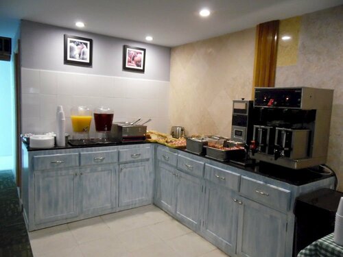 Гостиница El Cantil Condominium Resort в Косумели