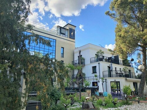 Гостиница Apparthotel La Girafe в Обани
