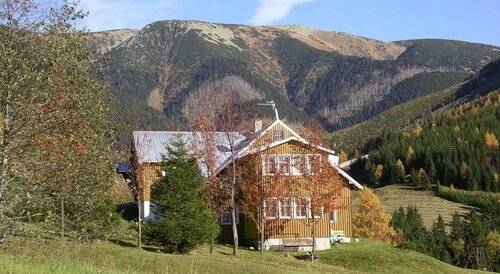 Гостиница Pension 48 в Краловеградецком крае