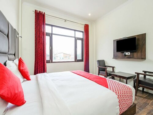 Capital O 29999 Hotel Green Ambition