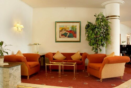 Гостиница Parkhotel Altmühltal в Гунценхаузене