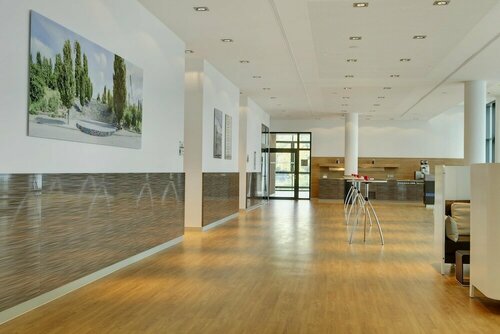 Гостиница IntercityHotel Berlin Hauptbahnhof в Берлине