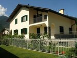 B&b Carunei
