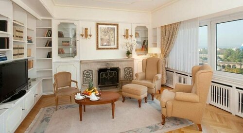Гостиница Grand Hotel Cravat в Люксембурге