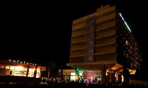 Гостиница Turnu Severin Continental Hotel в Мехединци