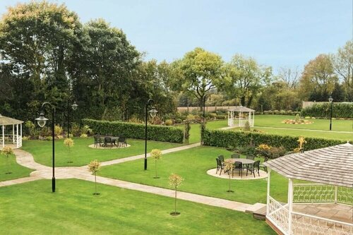 Гостиница Park Hall Hotel and Spa Wolverhampton в Вулвергемптоне