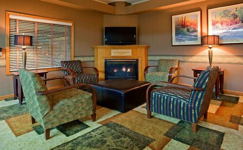 Гостиница Norwood Inn & Suites Eagan в Игане