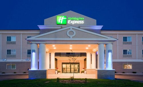 Гостиница Holiday Inn Express Devils Lake, an Ihg Hotel в Девилс Лейк