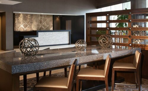 Гостиница Sheraton Bucks County Langhorne в Трентоне