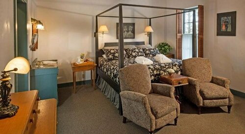 Гостиница Washington House Inn в Графтоне