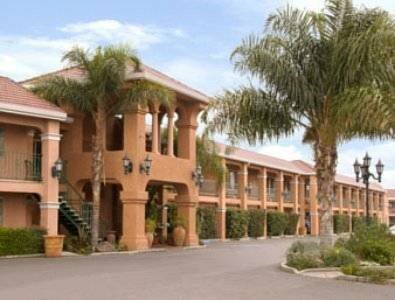 Гостиница Merced inn & suites в Мерседе