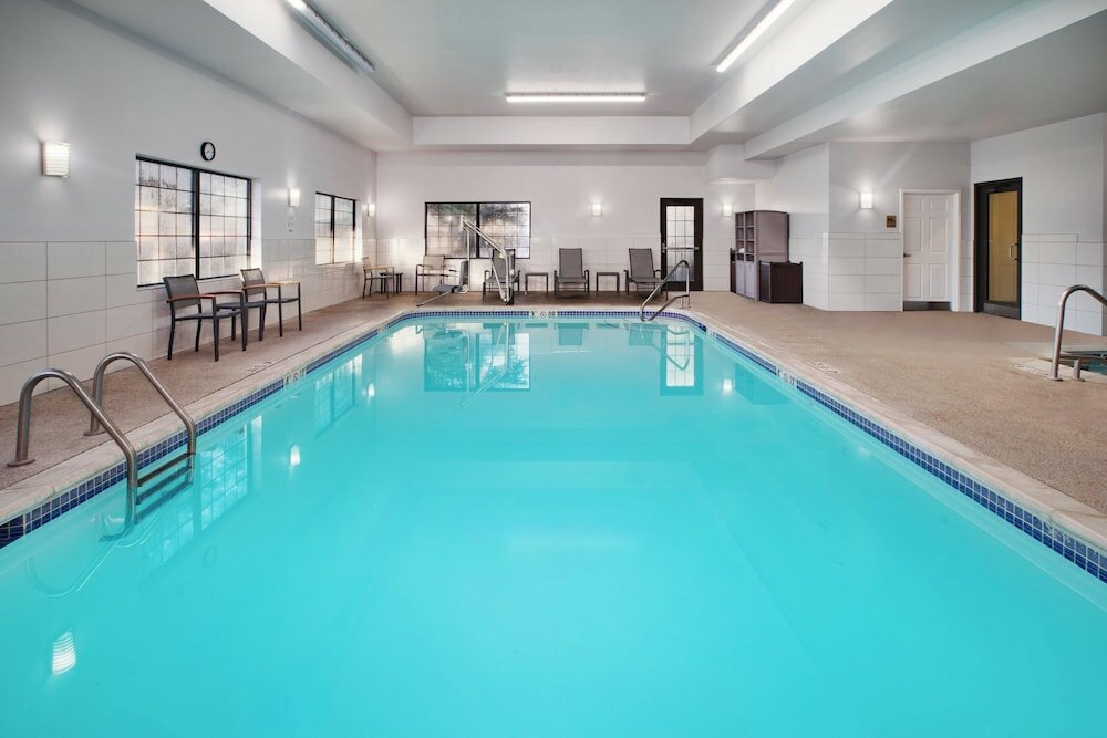 Фото Staybridge Suites Lincoln Northeast, an Ihg Hotel