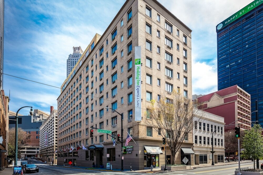 Фото Holiday Inn Express and Suites Atlanta Downtown, an Ihg Hotel
