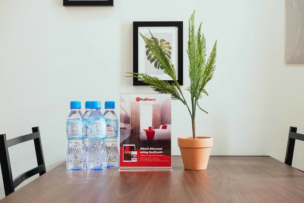 Фото Oyo 443 Maria Cristina Arcade Suites