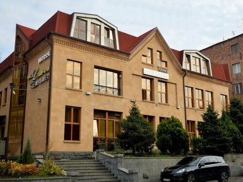 Гостиница Yerevan Deluxe в Ереване