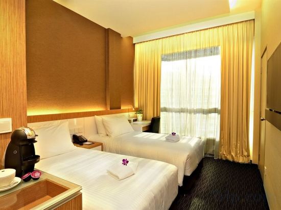 Фото The Seacare Hotel