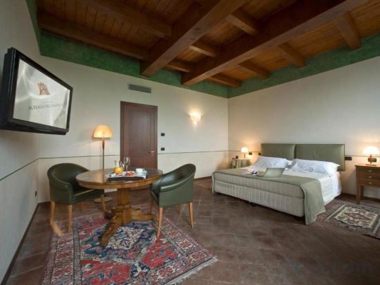 Фото Albergo dell'Agenzia