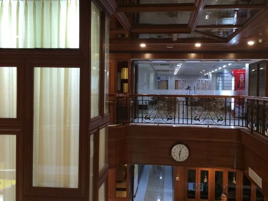 Фото Gold Leaf Hotel