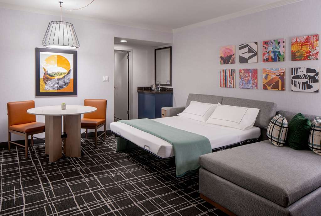 Фото DoubleTree Suites by Hilton Hotel Salt Lake City