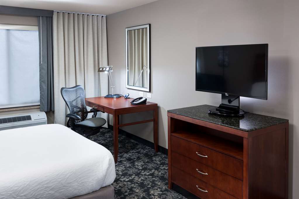Фото Hilton Garden Inn Austin North