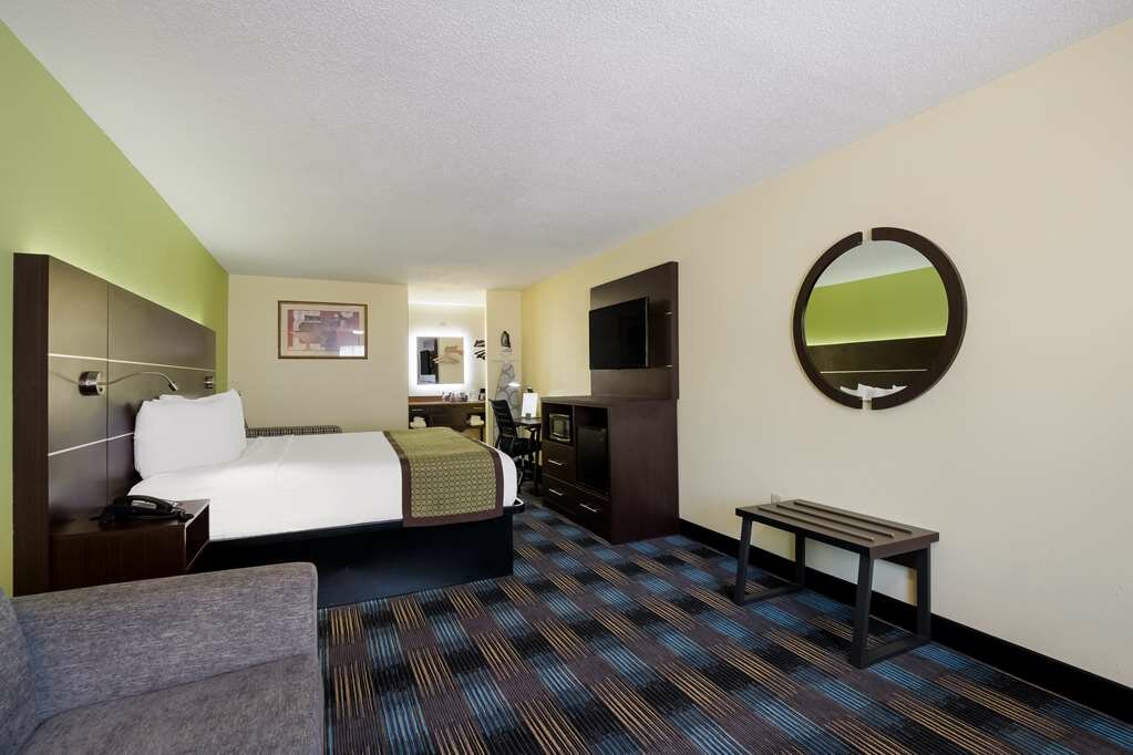 Фото SureStay Hotel by Best Western Manning