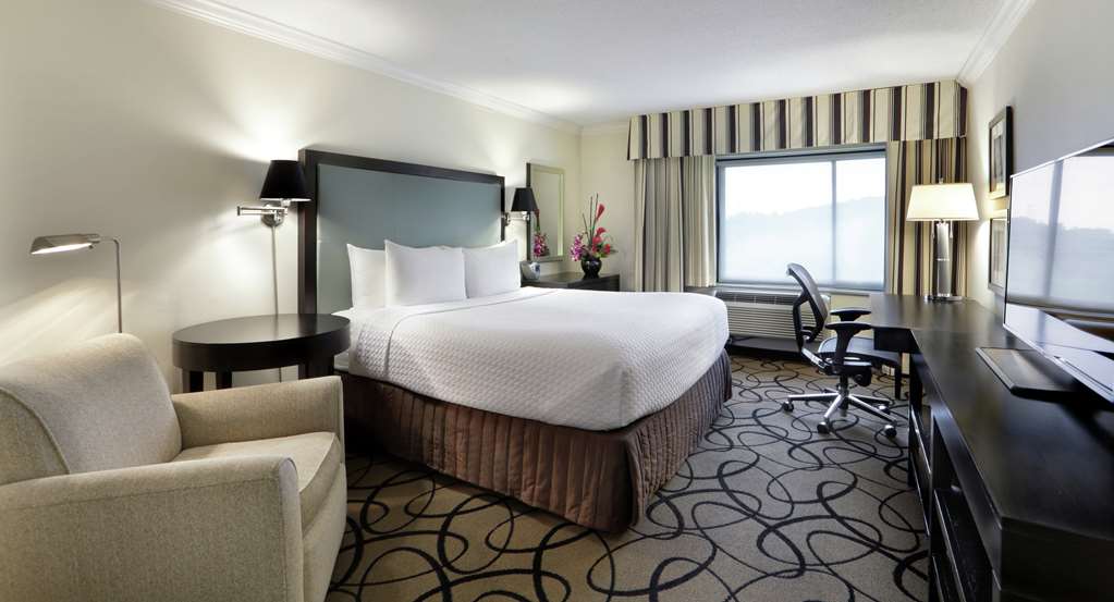 Фото The Verve Hotel Boston Natick, Tapestry Collection by Hilton