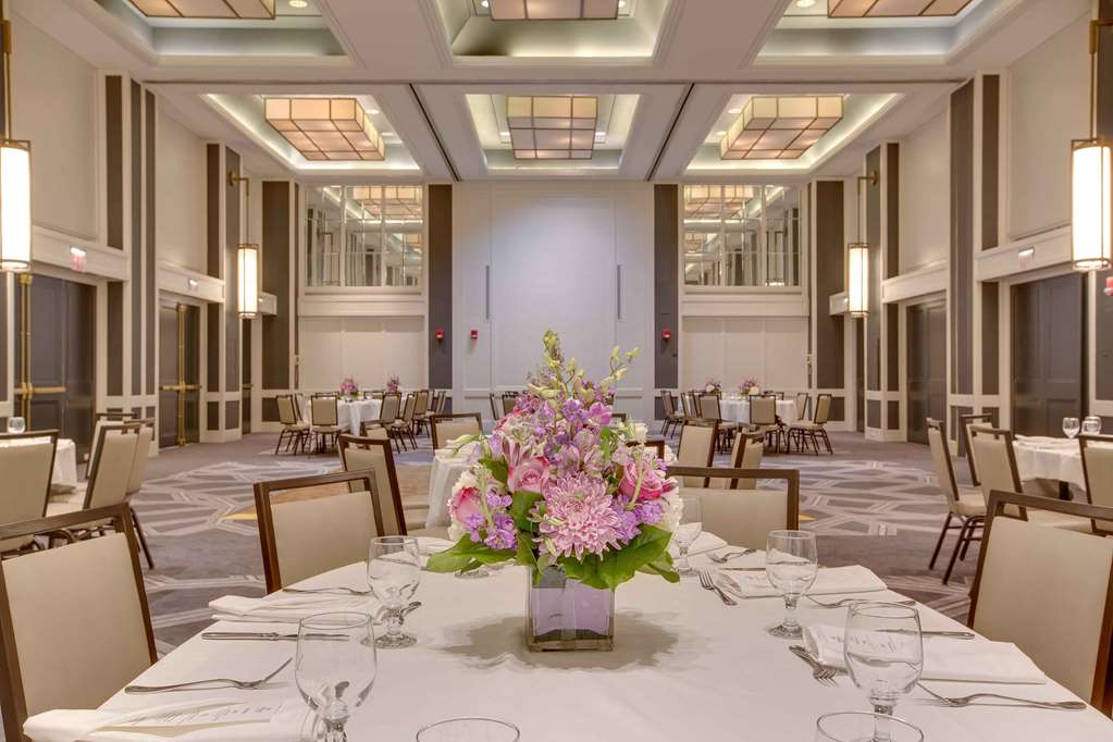 Фото Hilton Newark Airport