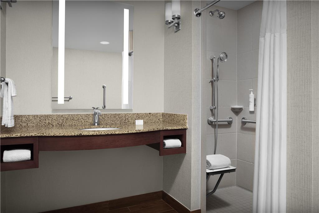 Фото Hilton Garden Inn Oklahoma City Bricktown
