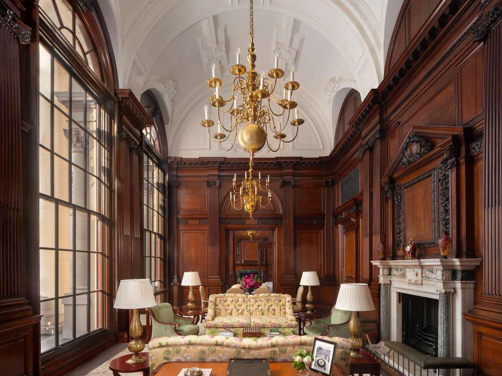 Фото Raffles London at The Owo