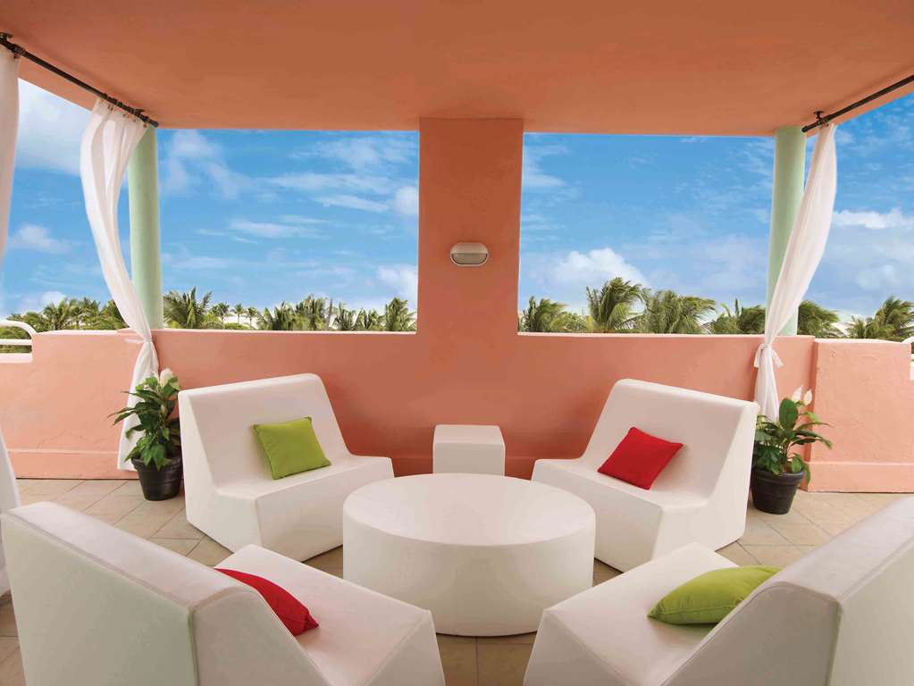 Фото Hilton Vacation Club Crescent on South Beach Miami