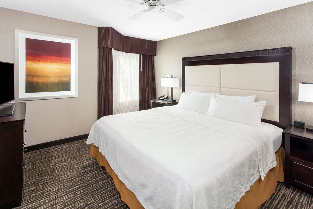 Фото Homewood Suites by Hilton Indianapolis Keystone Crossing
