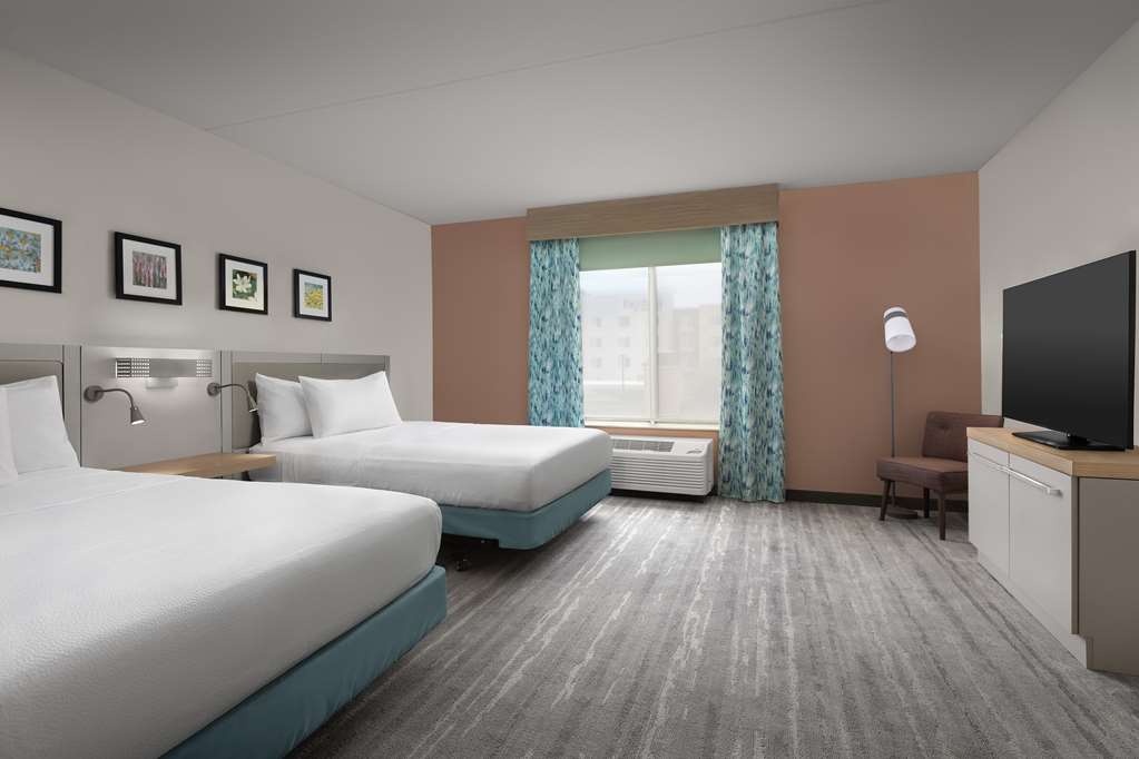 Фото Hilton Garden Inn Raleigh Capital Blvd I-540