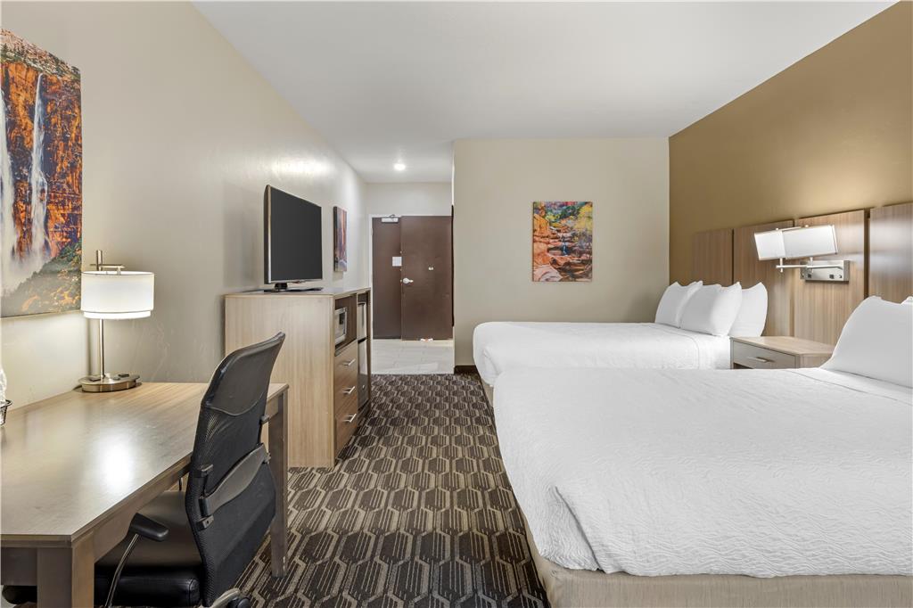 Фото Best Western Plus Zion Canyon Inn & Suites