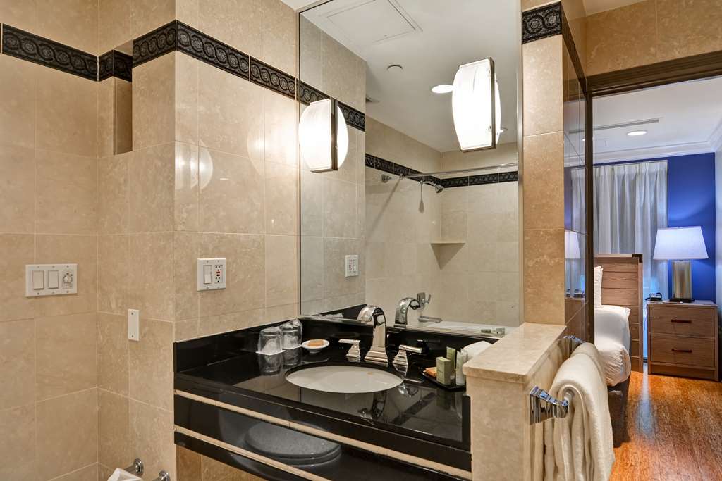 Фото The Cincinnatian Hotel Curio Collection by Hilton