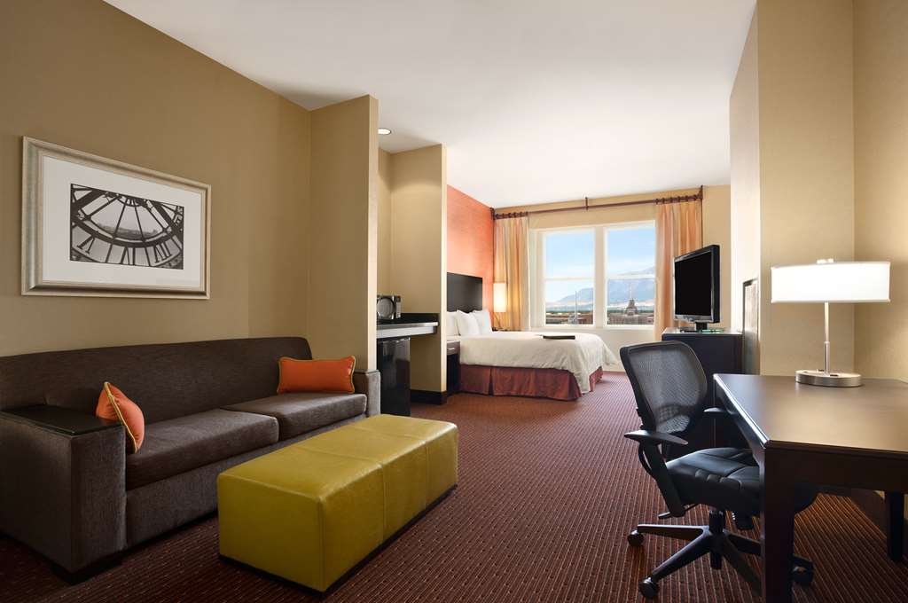 Фото Hampton Inn & Suites Ogden