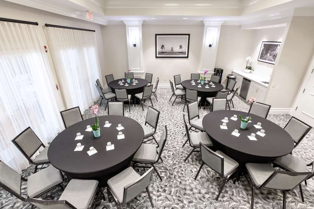 Фото Homewood Suites by Hilton Palm Beach Gardens