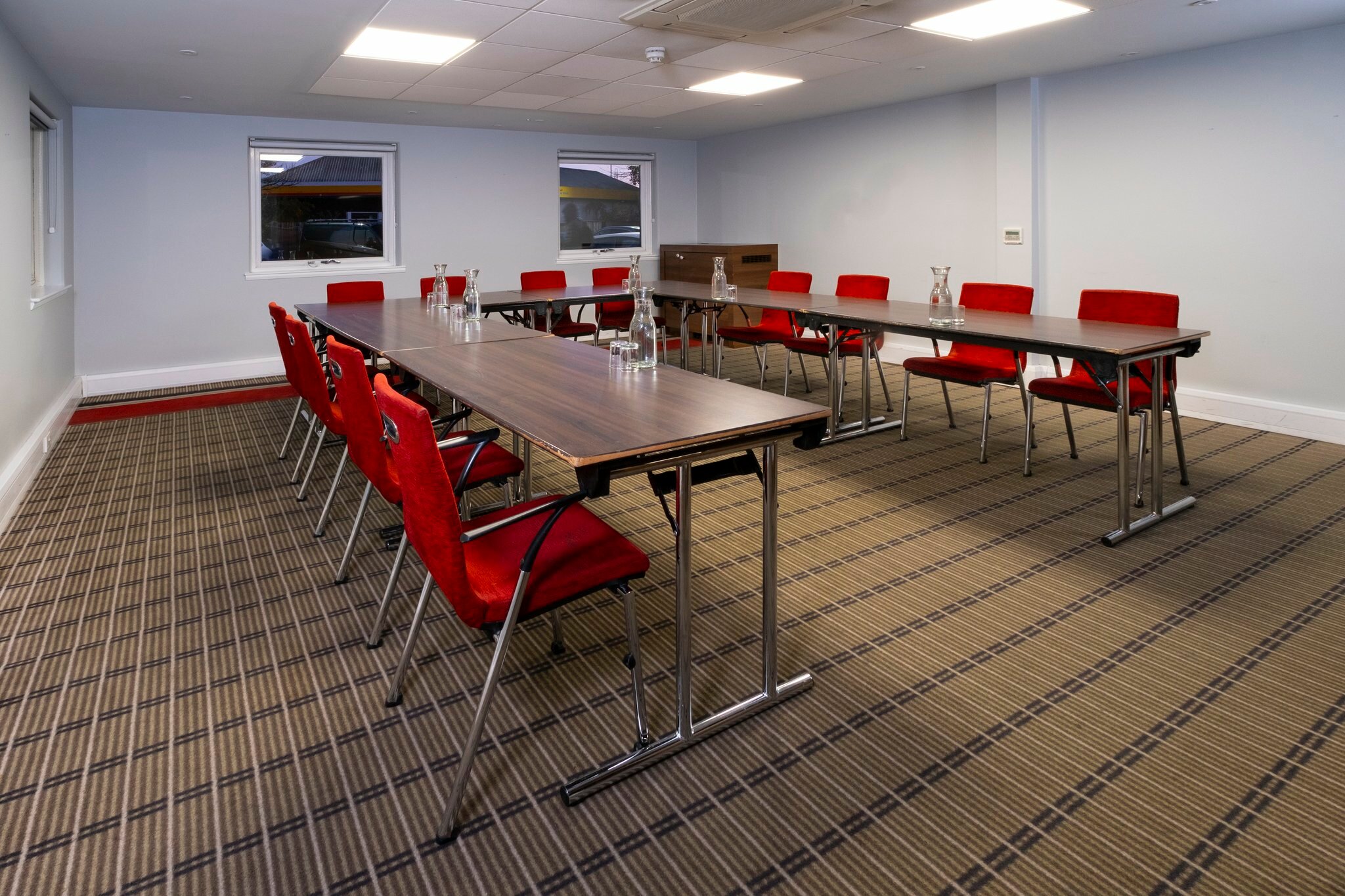 Фото Holiday Inn Express Birmingham - Oldbury, an Ihg Hotel