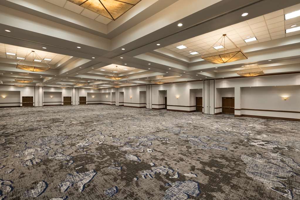 Фото Embassy Suites by Hilton Dallas Dfw Airport North