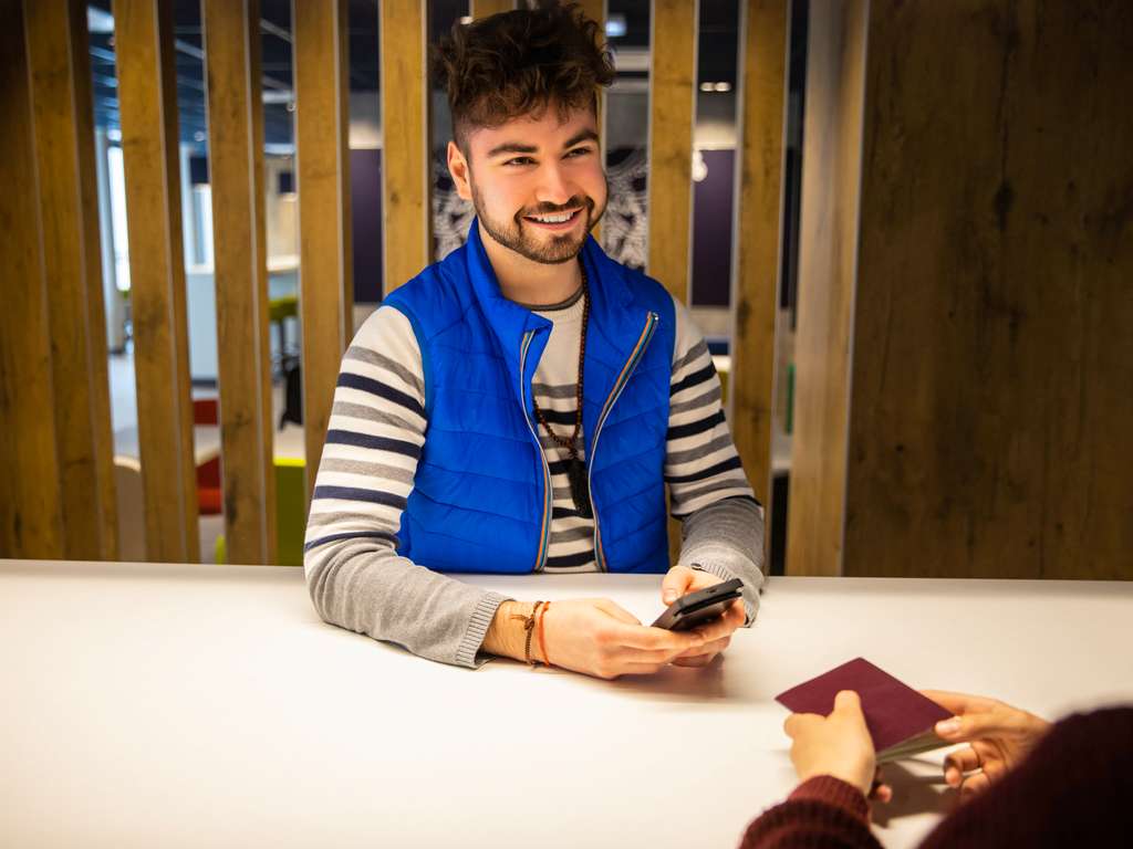 Фото отеля 3