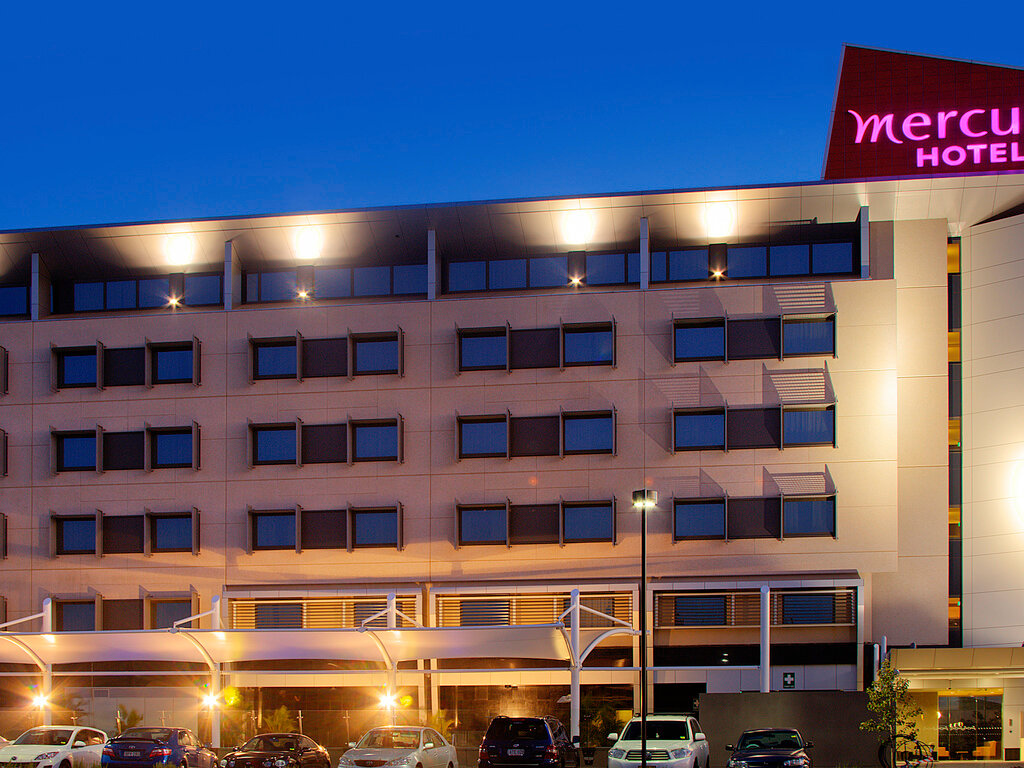 Фото Mercure Sydney Liverpool